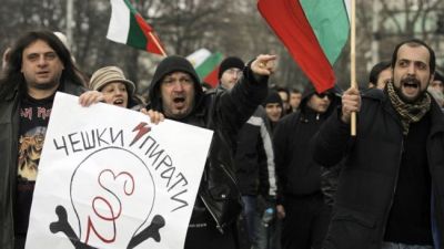 Σχεδόν 500.000 Βούλγαροι δεν μπορούν να πληρώσουν το ρεύμα