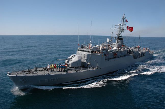 Τούρκος ναύαρχος προκαλεί κατηγορώντας την Ελλάδα ότι παρανομεί