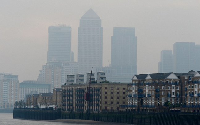 Δε φαίνεται από την αιθαλομίχλη το Λονδίνο