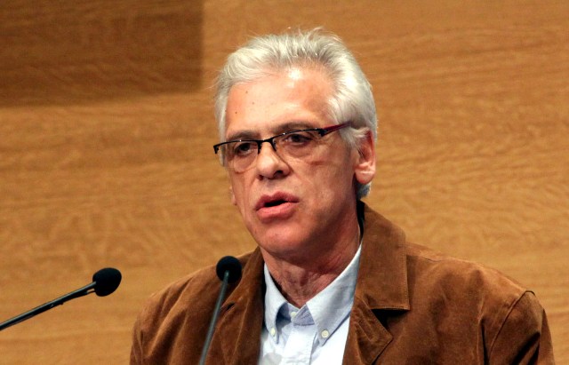 «Ένα έγκυρο πρόσωπο από τη Ν.Δ. είναι μια συναινετική λύση»
