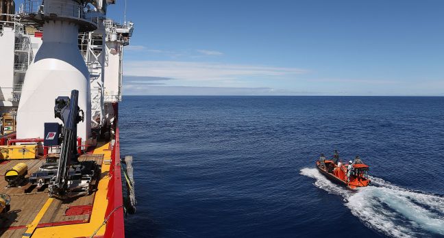 Αγνοείται πλοίο με 31 επιβαίνοντες ανοικτά των ακτών του Βόρνεο