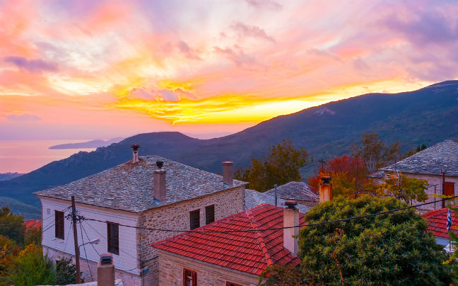 Πάσχα με θαλασσινό φόντο στο Νότιο Πήλιο