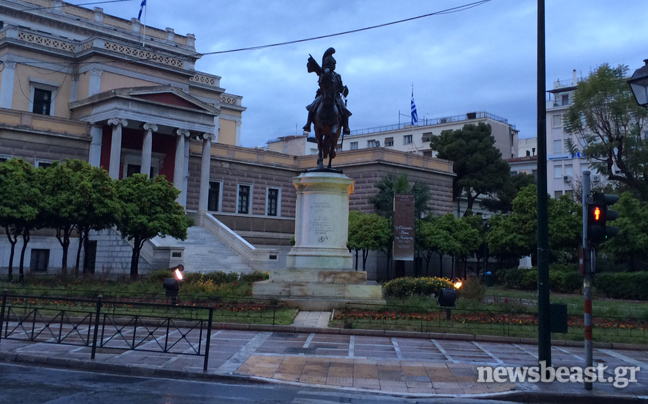 «Γέρο πού πας;»