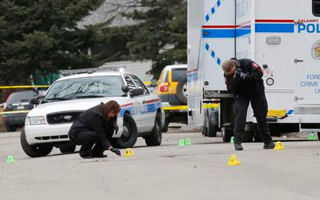 Ανθρωποκυνηγητό για τον ένοπλο που σκότωσε τρεις αστυνομικούς στον Καναδά