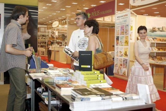 Άνοιξε τις πύλες της η έκθεση Βιβλίου στο Ηράκλειο της Κρήτης