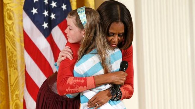 Μια 10χρονη ζητά τη βοήθεια της Μισέλ Ομπάμα