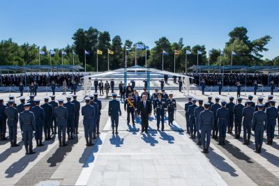 Απαραίτητα τα αγγλικά για την εισαγωγή στη Σχολή Ικάρων