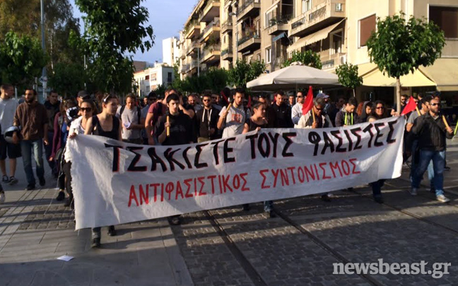 Αντιφασιστική συγκέντρωση έξω από το μετρό της Ακρόπολης