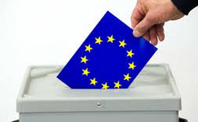 Μικρό προβάδισμα της κεντροδεξιάς στις ευρωεκλογές