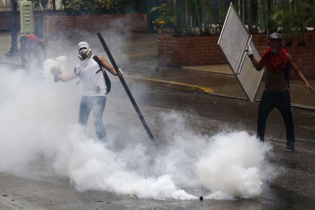Αυξάνεται ο αριθμός των νεκρών στις βίαιες συγκρούσεις στη Βενεζουέλα