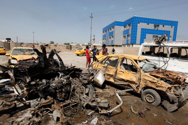 Δώδεκα νεκροί σε επίθεση με παγιδευμένο όχημα στη Βαγδάτη