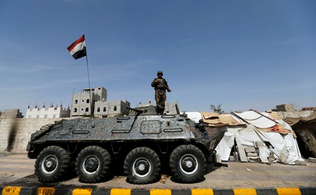 Τουλάχιστον 12 στρατιώτες νεκροί στην Υεμένη