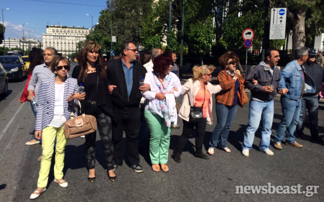 Ένταση σχολικών φυλάκων και αστυνομίας στο υπουργείο Διοικητικής Μεταρρύθμισης