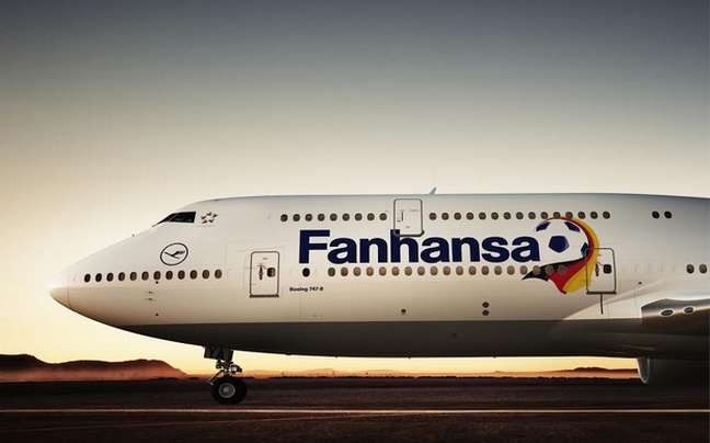 Η Lufthansa μετονομάζεται σε Fanhansa