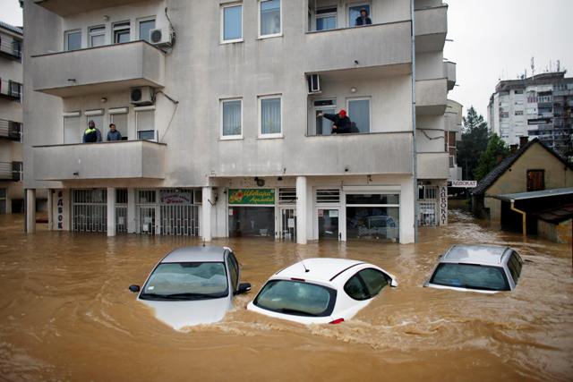 Βιβλική καταστροφή στη Σερβία από τις πλημμύρες