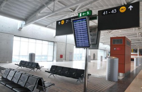 Τηλεφώνημα για βόμβα στο αεροδρόμιο της Λάρνακας