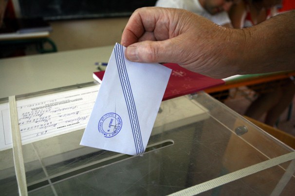 Τρεισήμισι μονάδες μπροστά ο ΣΥΡΙΖΑ στις Ευρωεκλογές