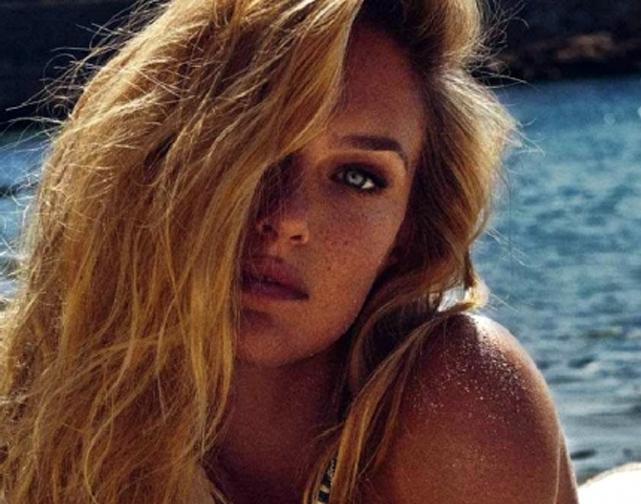 Η Bar Refaeli κατακτά τα εξώφυλλα και την αγάπη