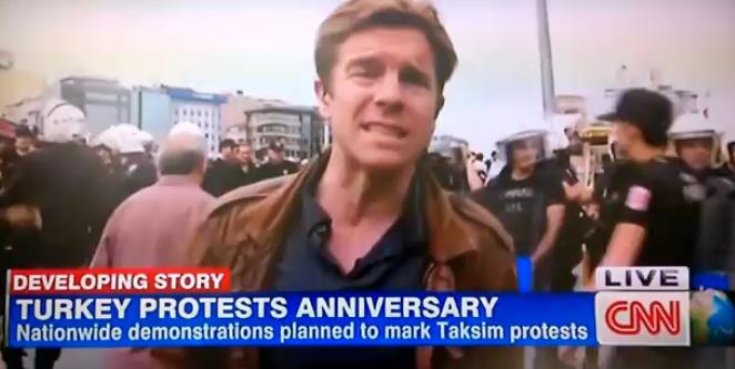 Συνελήφθη δημοσιογράφος του CNN στον… αέρα!