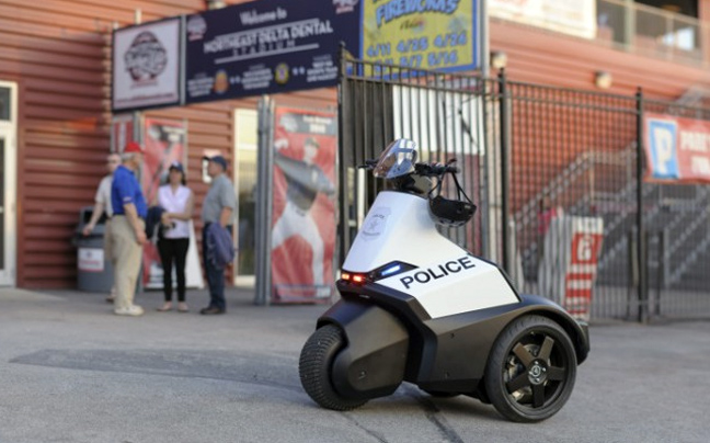 Τρίκυκλο Segway για την αστυνομία