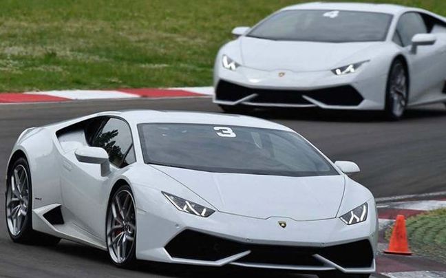 Ετοιμάζεται αγωνιστική Lamborghini Huracan