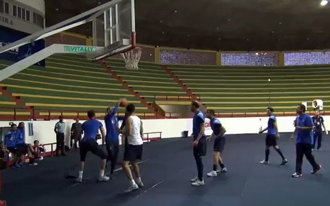 Το’ ριξαν στο μπάσκετ οι ποδοσφαιριστές της Εθνικής