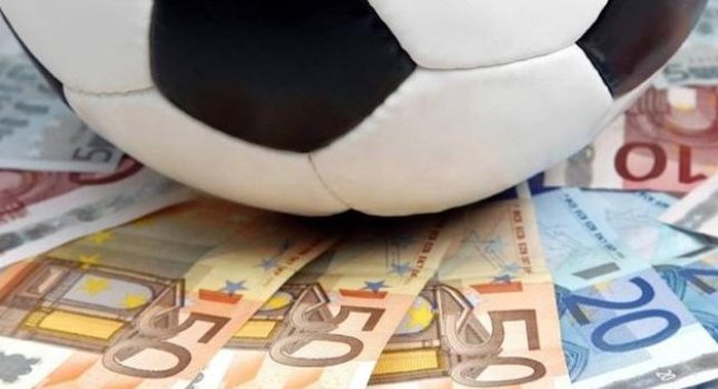 Πάμπλουτη… η FIFA