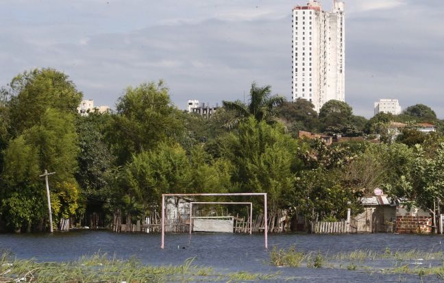 Πλημμύρες με 13 νεκρούς στη νότια Βραζιλία