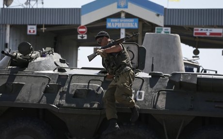 «Η Ρωσία πλήττει με το πυροβολικό θέσεις του στρατού της Ουκρανίας»