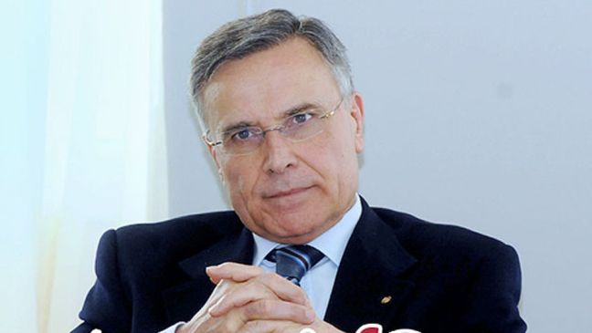 «Καρατομήθηκε» ο νομάρχης της Περούτζια