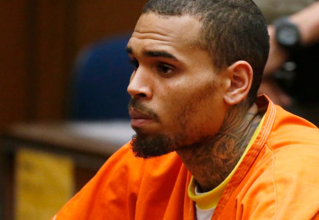 Ο Chris Brown κινδυνεύει να επιστρέψει στην φυλακή