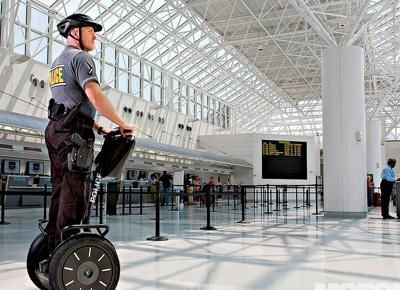 Οι ΗΠΑ προειδοποιούν για «συγκεκριμένη απειλή» σε αεροδρόμιο της Ουγκάντα