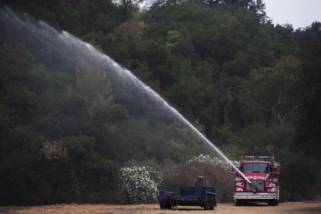 Απειλούνται 380 σπίτια από φωτιά στην Καλιφόρνια