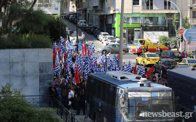 Ένταση κατά την άφιξη Μιχαλολιάκου, Παππά, Λαγού στο Εφετείο