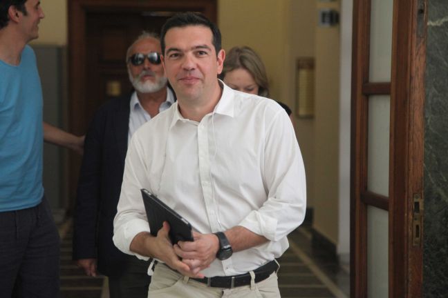 Αισιόδοξος ο ΣΥΡΙΖΑ για τις 120 υπογραφές