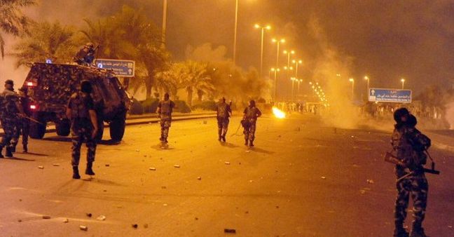 Βίαιη διάλυση διαδήλωσης στο Κουβέιτ