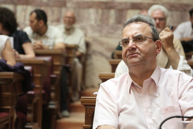 Στρατούλης: Ως υπουργός δεν στέλνω τίποτα στους θεσμούς