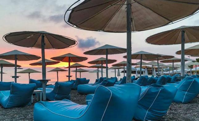 Elli Restaurant Beach Bar, δείτε γιατί θα γίνει το στέκι σας στην πόλη της Ρόδου