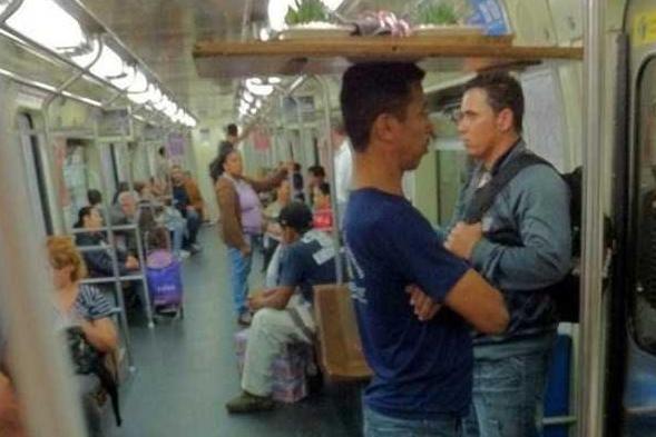 Κυκλοφορούν… υπογείως