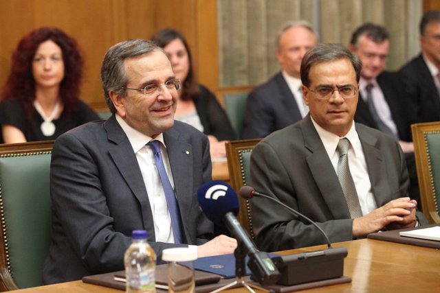 Στην Ελλάδα Ευρωπαίοι αξιωματούχοι για συζητήσεις για την οικονομία