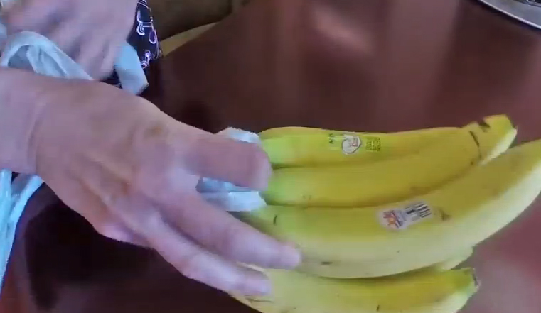 Πώς να κάνεις τις μπανάνες να διαρκούν περισσότερο