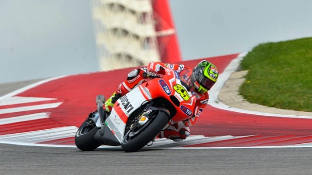 O Cal Crutchlow μένει και το 2015 στη Ducati