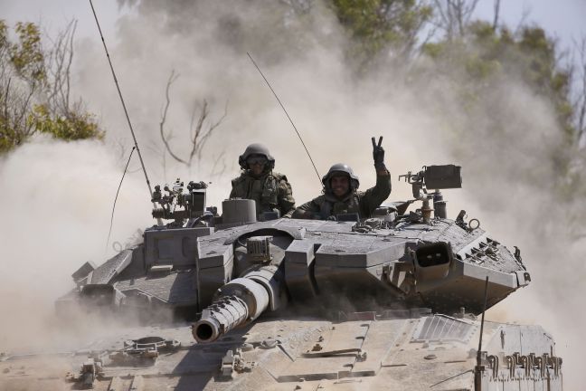 Πυροβολήθηκε Παλαιστίνιος γιατί πετούσε πέτρες σε άρμα μάχης