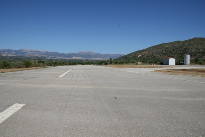 Δύο νεκροί σε αεροπορικό δυστύχημα στη Σπάρτη