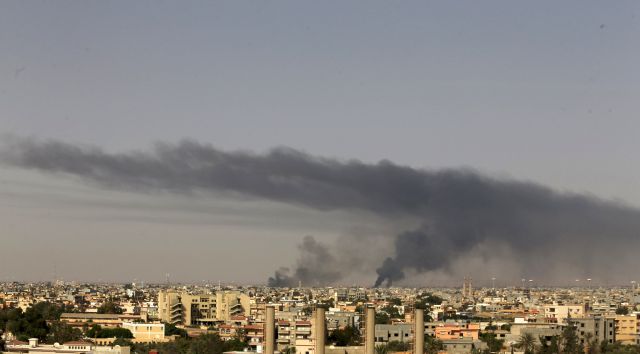 Βομβιστική επίθεση με 22 νεκρούς στη Λιβύη