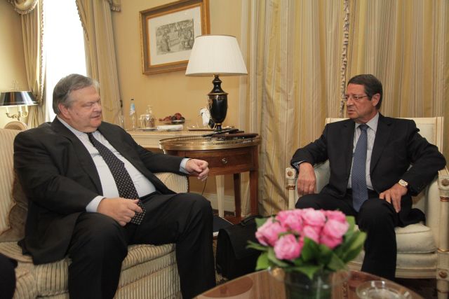 Βενιζέλος: Το μνημόνιο τελειώνει