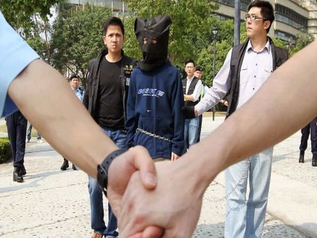 Ομολόγησε πως έκανε σούπα τους γονείς του και τάισε απόρους