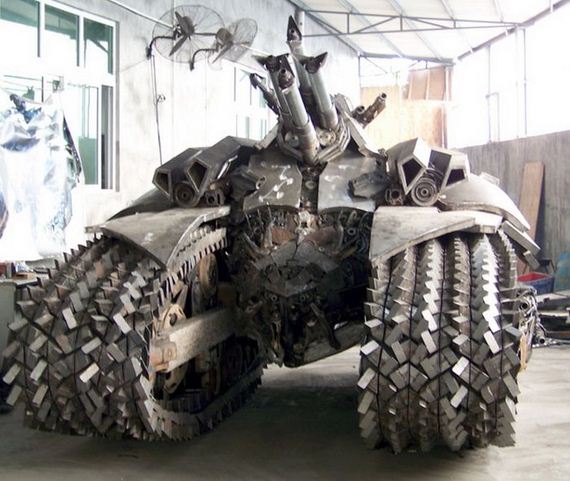 Με τον… Megatron στο γκαράζ του