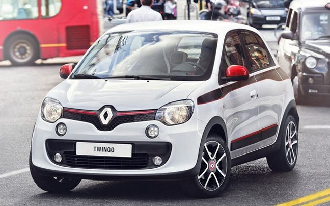 Παίκτες του Ολυμπιακού οδηγούν το νέο Renault Twingo