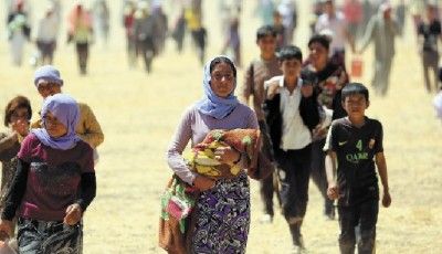 Κούρδοι αναζητούν καταφύγιο από το ISIS στην Τουρκία